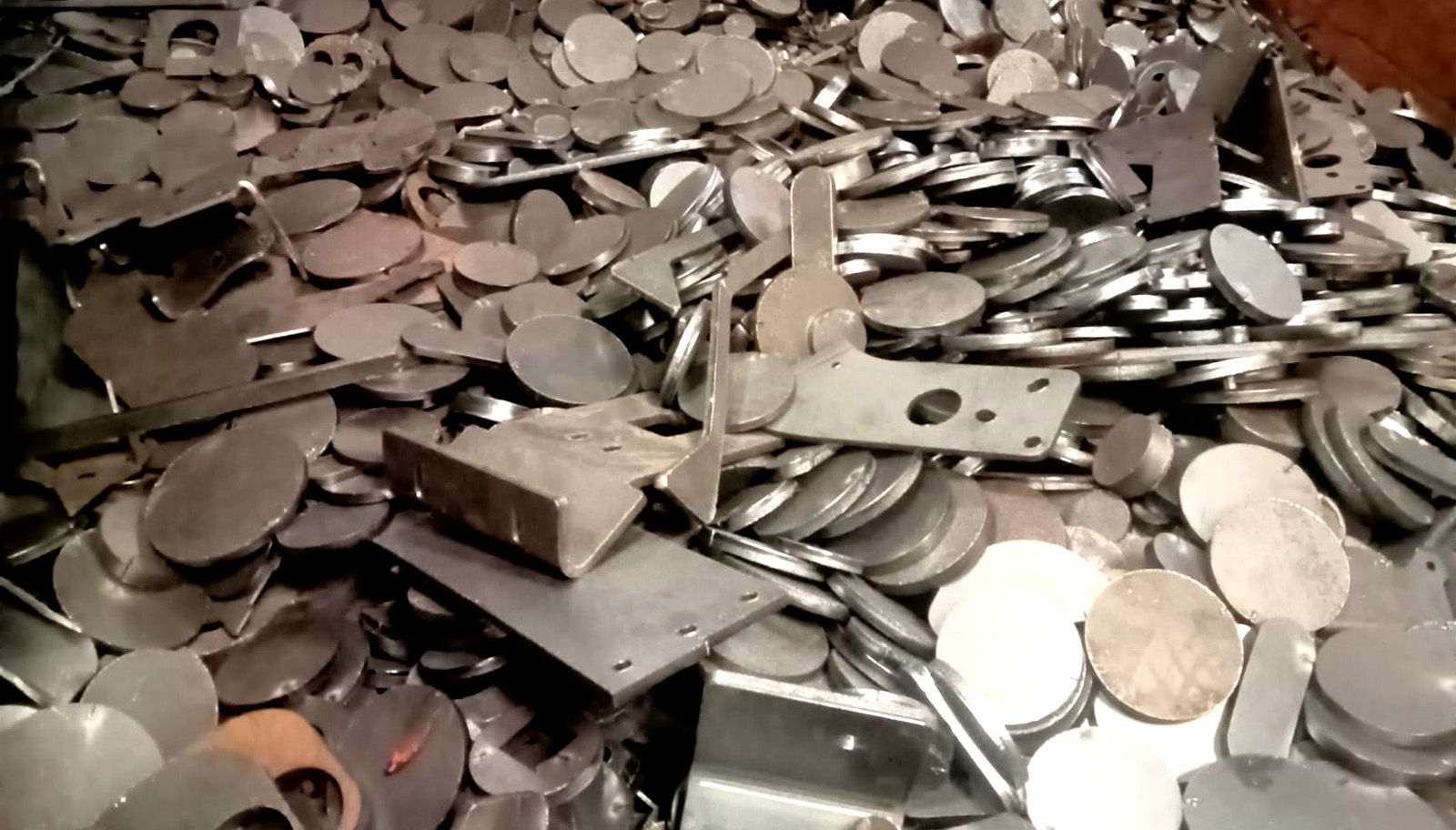  LMS, HMS Buttons Scrap Buyers in Coimbatore